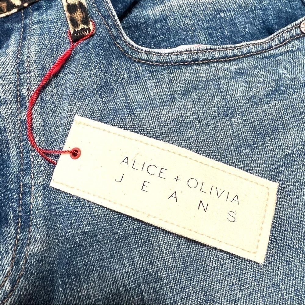 Alice + Olivia Amazing High Rise Girlfriend Slim Straight Animal Print Jeans 32 - Picture 13 of 16